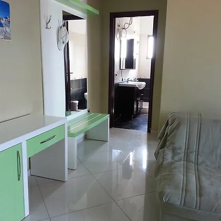 Aris Suites Hotel Dhërmi